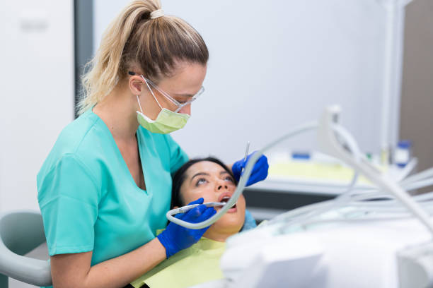 Best Tooth Infection Emergency Dentist  in The Galena Territory, IL